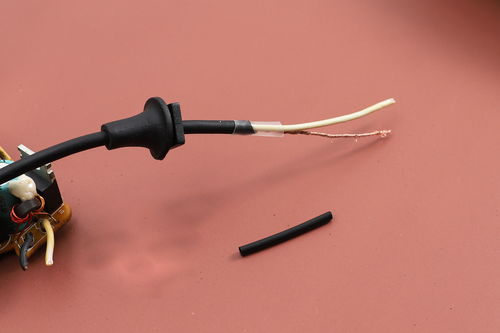 笔记本电源线损坏别着急换新，掌握正确修补方法轻松省下维修费