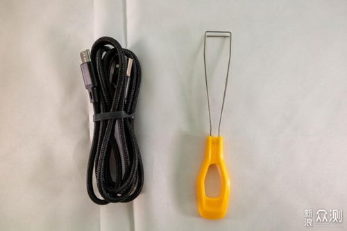 X Bows Lite人体工学键盘 舒适新体验与实用线材搭配指南